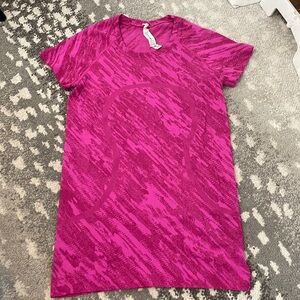Lulu lemon swiftly tech short sleeve